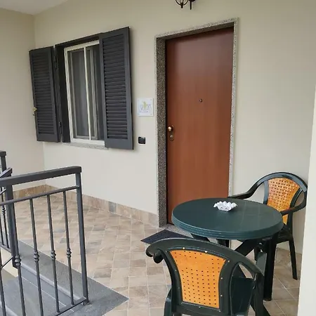 Caesar'S B&B-2